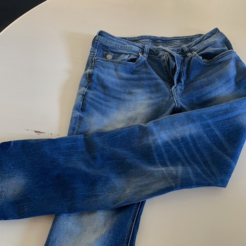 Denim - Picture 2 of 3